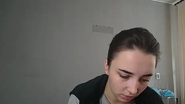 Snapshot of Eva_Gloryy chatting on October 31, 11:14 am Eva Gloryy online show from October 31, 11:14 am