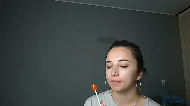 Snapshot of Eva_Gloryy chatting on September 19, 3:11 pm Eva Gloryy online show from September 19, 3:11 pm