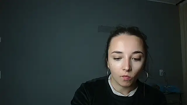 Snapshot of Eva_Gloryy chatting on September 18, 3:10 pm Eva Gloryy online show from September 18, 3:10 pm