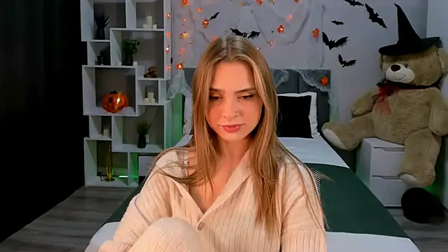 Snapshot of JinxTonks chatting on October 19, 12:51 pm JinxTonks online show from October 19, 12:51 pm