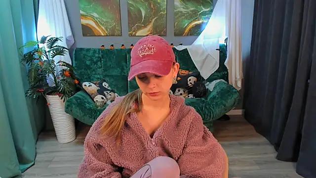 Snapshot of JinxTonks chatting on October 29, 6:18 am JinxTonks online show from October 29, 6:18 am