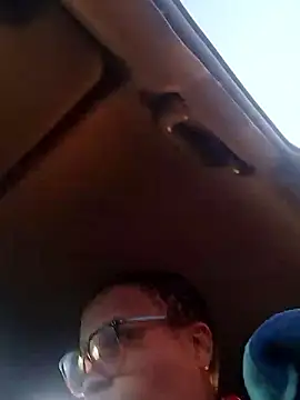 bubblendz1988 online show from January 14, 3:33 am