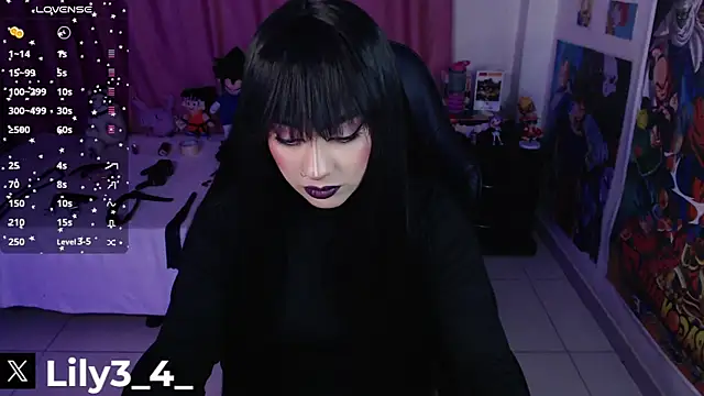 Snapshot of lily3_4 chatting on October 23, 7:58 am lily3 4 online show from October 23, 7:58 am