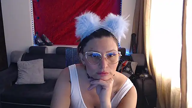 Snapshot of sachaclinford chatting on September 30, 5:29 pm sachaclinford online show from September 30, 5:29 pm