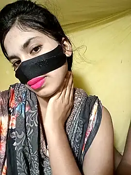 Snapshot of Love_sex_room chatting on October 31, 6:01 pm Love sex room online show from October 31, 6:01 pm