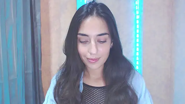 Lovelllyy online show from September 15, 10:56 am