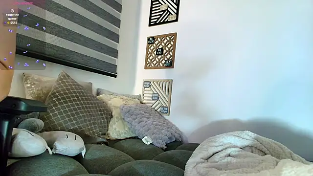 Snapshot of love_sharol_ chatting on September 19, 1:26 am love sharol  online show from September 19, 1:26 am