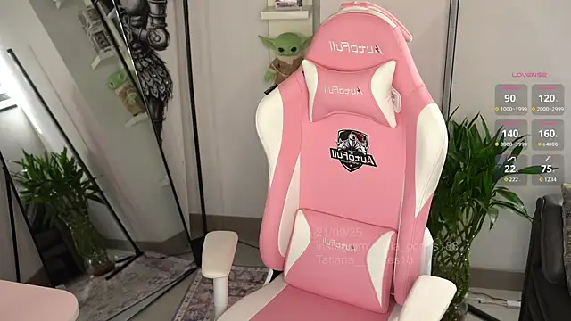 Snapshot of tatiana__cortes18 chatting on September 21, 8:07 pm tatiana  cortes18 online show from September 21, 8:07 pm