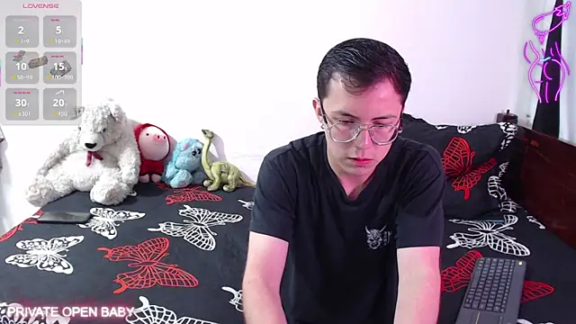 Snapshot of Tina_4_Charlie chatting on October 22, 2:55 pm Tina 4 Charlie online show from October 22, 2:55 pm