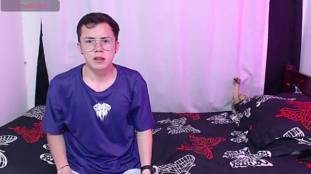 Snapshot of Tina_4_Charlie chatting on September 27, 11:28 am Tina 4 Charlie online show from September 27, 11:28 am