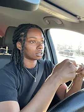 theprettysoles online show from November 28, 2:31 pm