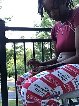 theprettysoles online show from July 3, 12:16 am