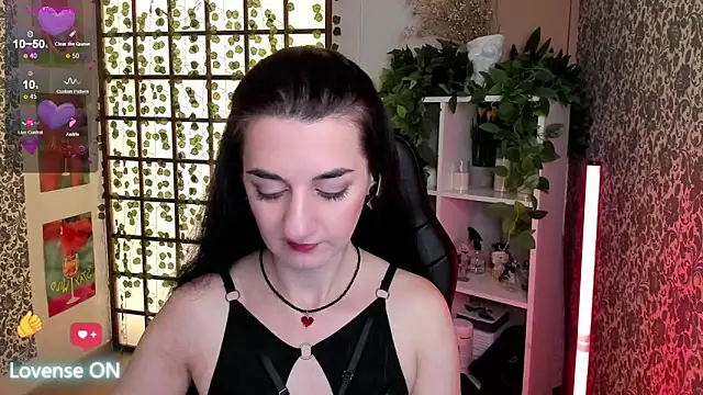 JessicaAlfo online show from October 11, 2:27 am