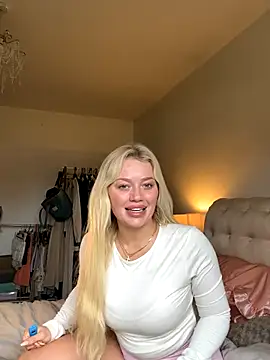 blissdimicco online show from October 23, 11:49 am