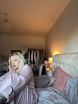 blissdimicco online show from November 2, 3:26 pm