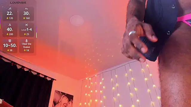 Snapshot of Malik_Wakanda chatting on September 27, 3:30 pm Malik Wakanda online show from September 27, 3:30 pm