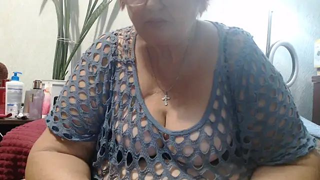 Snapshot of DeniseeRosea chatting on October 9, 7:40 pm DeniseeRosea online show from October 9, 7:40 pm