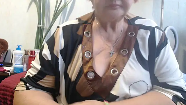 Snapshot of DeniseeRosea chatting on October 13, 11:46 am DeniseeRosea online show from October 13, 11:46 am