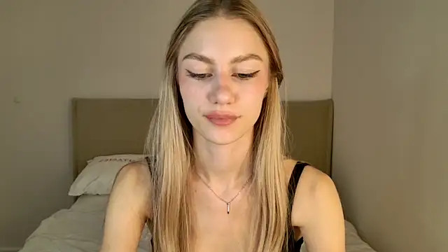 GabriellaOlsen online show from November 9, 2:35 pm