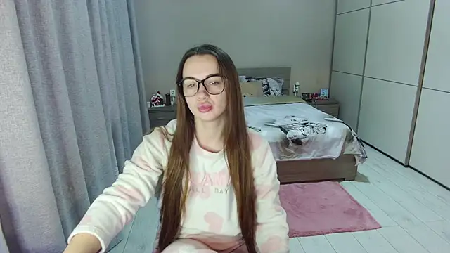 singletrouble online show from December 21, 7:23 am