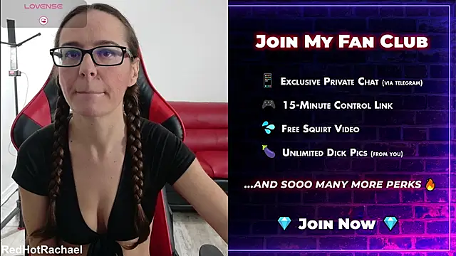 RedHotRachael online show from November 17, 4:51 pm