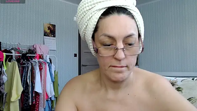 Soffya Soy online show from March 22, 10:21 am