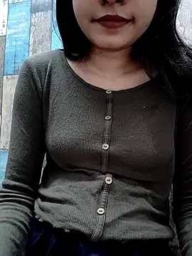 cute IndianBabe online show from November 30, 1:32 am