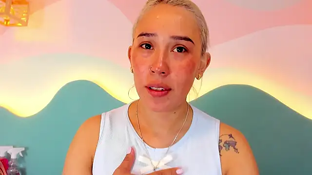 Lannajansen online show from January 6, 1:37 pm