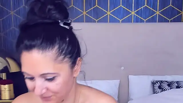 Snapshot of ValeryBlakes chatting on September 17, 6:28 pm ValeryBlakes online show from September 17, 6:28 pm