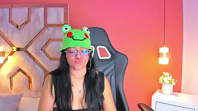 Billie Jhonson  online show from November 21, 4:03 am