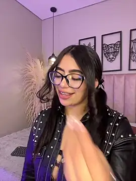 Zoe Banks  online show from September 12, 1:29 pm