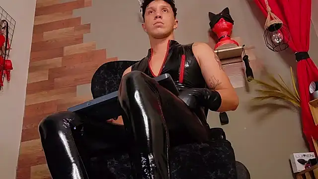 Snapshot of AngeloandEdward chatting on September 20, 8:29 pm AngeloandEdward online show from September 20, 8:29 pm