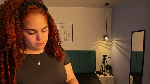 Snapshot of ninna_curly chatting on September 19, 9:25 pm ninna curly online show from September 19, 9:25 pm