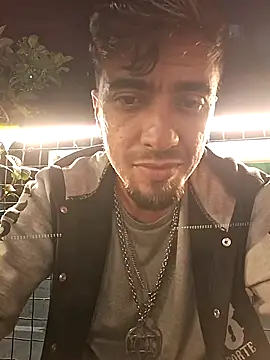 thallespessoa online show from September 13, 9:34 pm