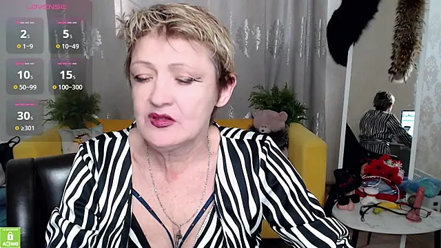 SexyGrandma  online show from February 18, 7:18 am