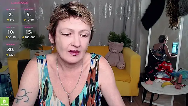 SexyGrandma  online show from February 2, 7:40 am