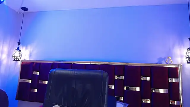 emily fox 3 online show from September 17, 3:48 am