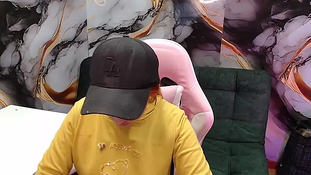 emily fox 3 online show from September 24, 3:16 am