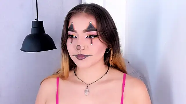 Snapshot of Shanntal_ chatting on October 3, 8:03 pm Shanntal  online show from October 3, 8:03 pm