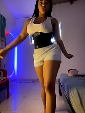 my cam online show from October 25, 7:10 pm