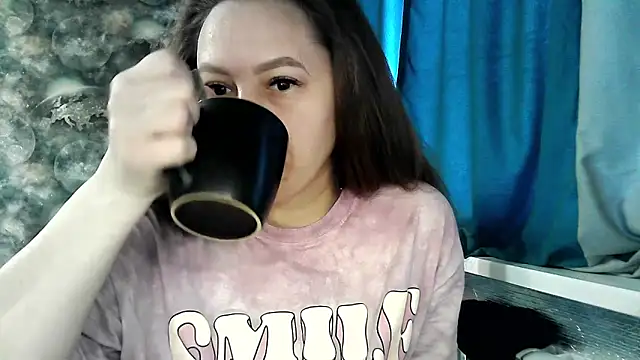 Misssweet s online show from April 15, 5:08 am