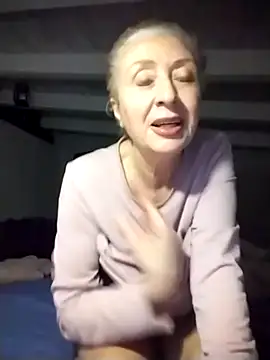 divinaerotica online show from January 6, 6:00 pm