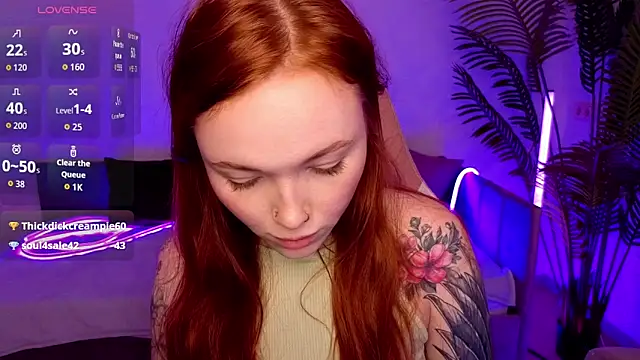 Maya Light online show from November 28, 8:39 am