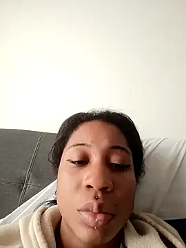 Zaira Rose  online show from March 12, 9:06 pm