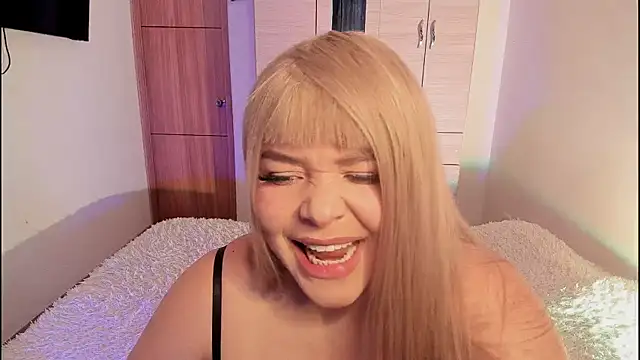 Snapshot of ImamDahian chatting on October 23, 8:37 pm ImamDahian online show from October 23, 8:37 pm