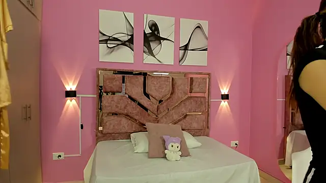 green lovv online show from September 23, 12:25 pm