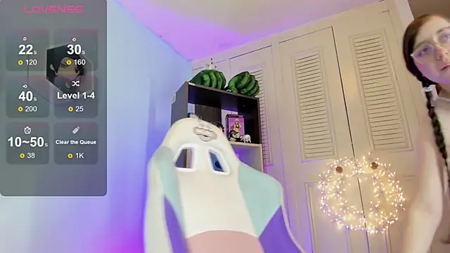 julietha bianco  online show from October 30, 3:02 pm