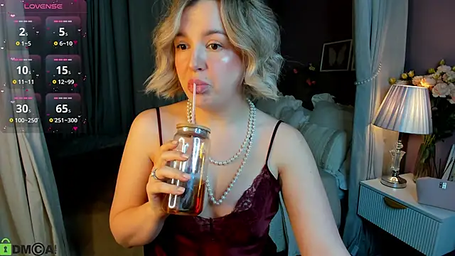 Nikki Kai online show from September 25, 12:54 am