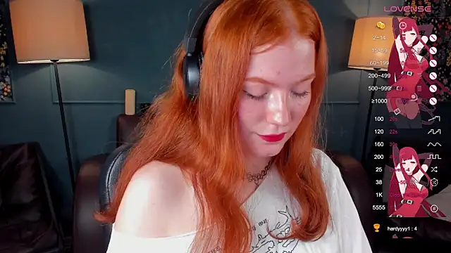 SophieOuld online show from September 12, 9:51 am