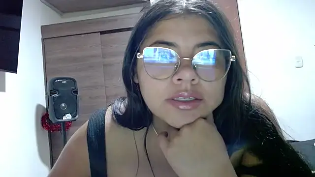 viccky vick online show from January 9, 1:32 am